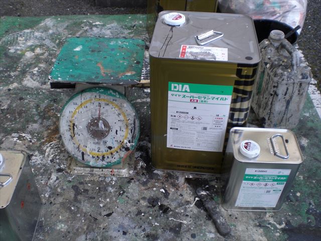 水戸市元吉田町で外壁仕上げダイヤ　スーパーセランマイルド(弱溶剤型）