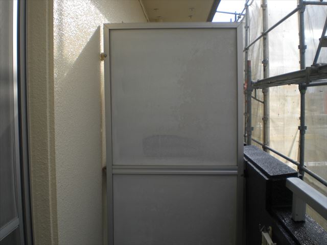 パーテーション塗装前