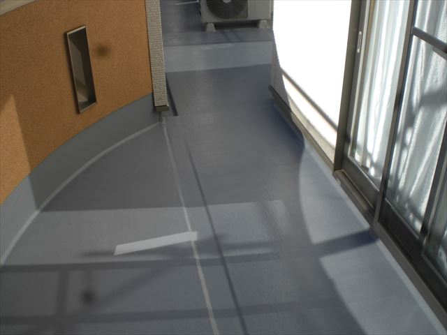 水性アトレーヌ下塗り