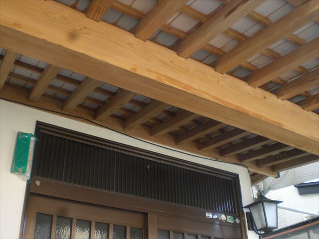 レブライト塗布中