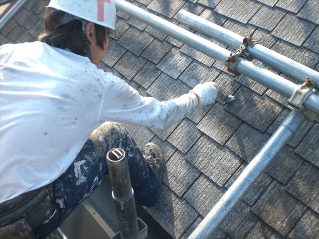 屋根下塗り