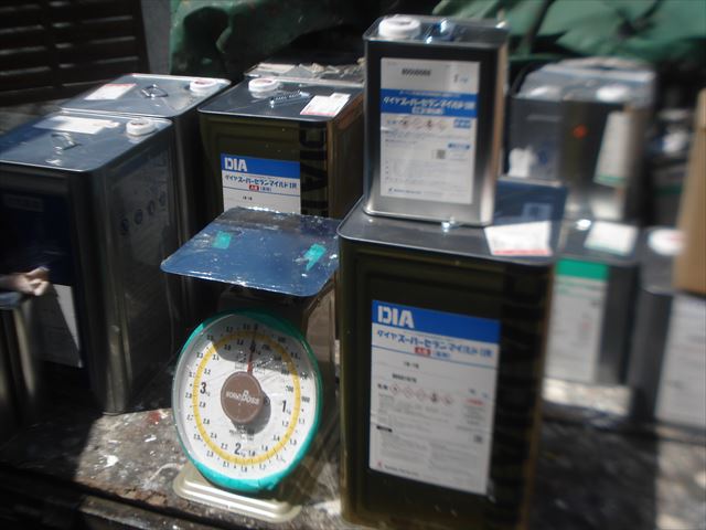 F邸屋根上塗り材