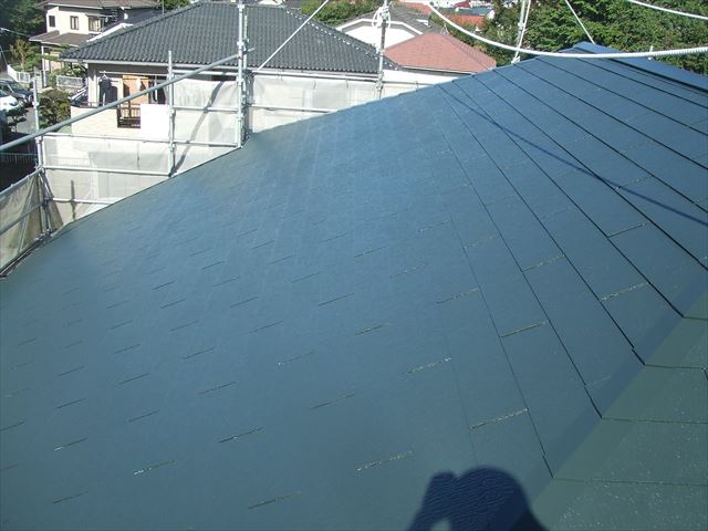 屋根塗装後、デラフロンルーフ