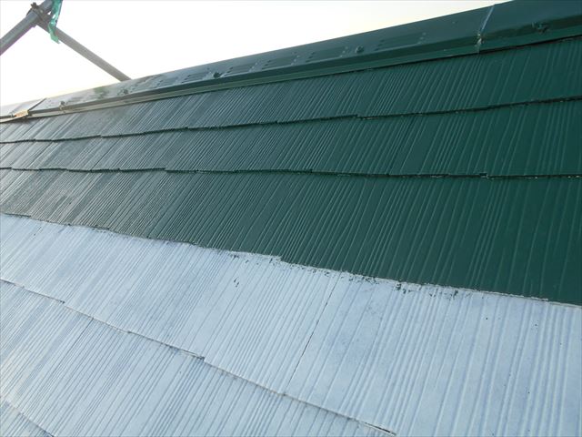 Ｙ手邸屋根上塗り