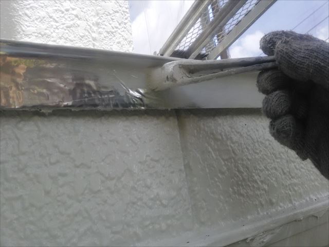 霧除け鉄板塗装