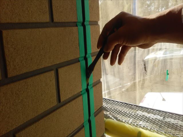 シーリング、プライマー塗布