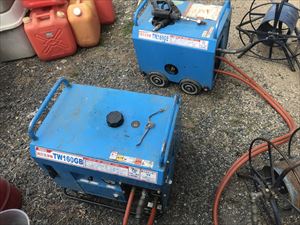 水戸市の三湯町にて戸建て住宅の高圧洗浄作業をやってきました