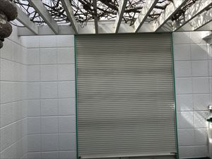 窓サッシ マスキング養生