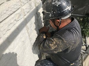 那珂市でシーリングの打ち替え作業をやってきました。