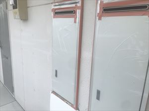 給湯器ビニール養生
