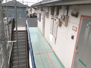 2階通路床養生