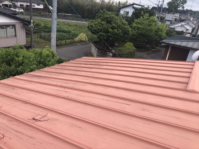 水戸市内で瓦棒屋根の塗装の相談とお見積もりに行ってきました。