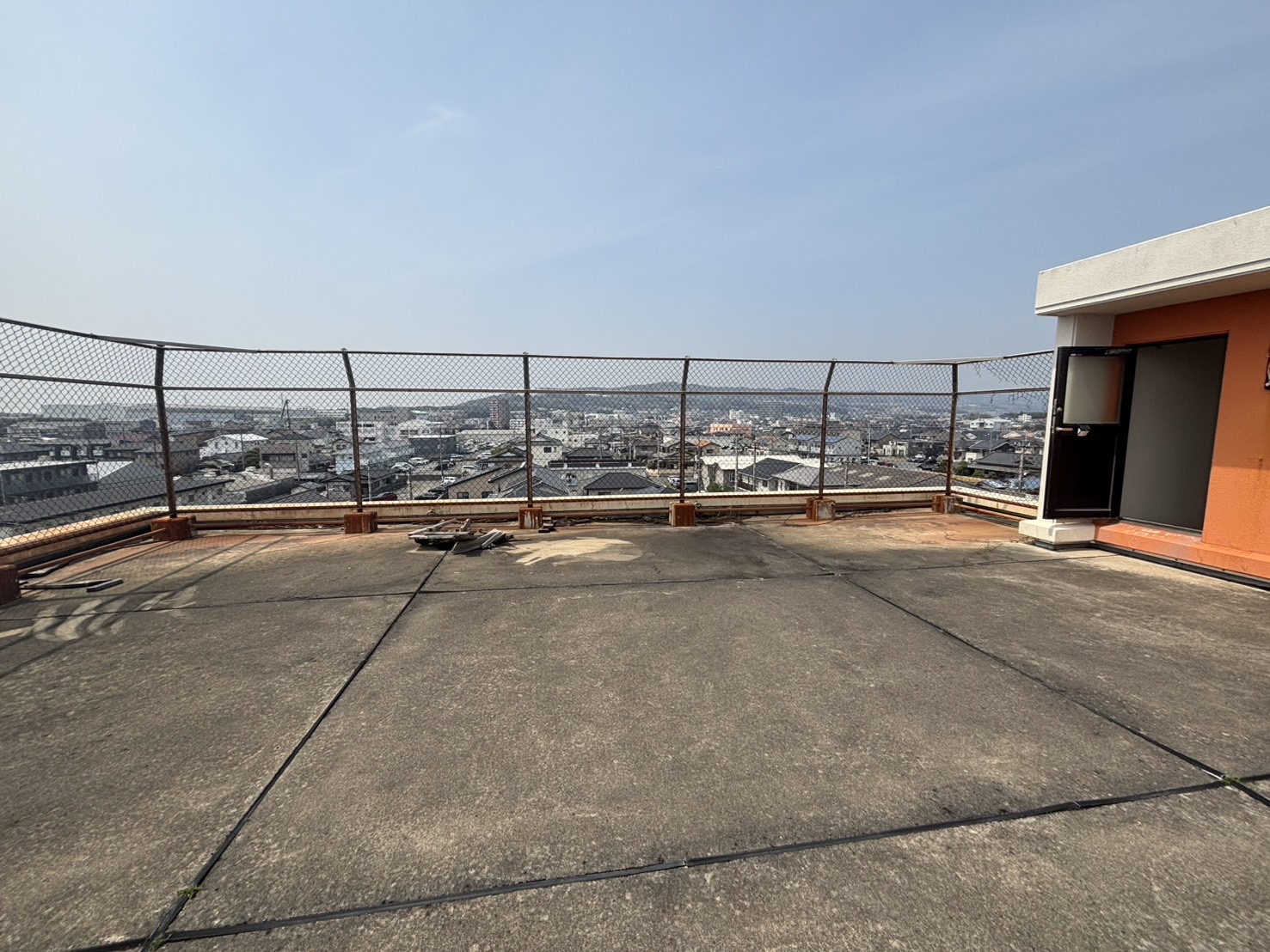 日立市 RC6階建てマンション 屋上