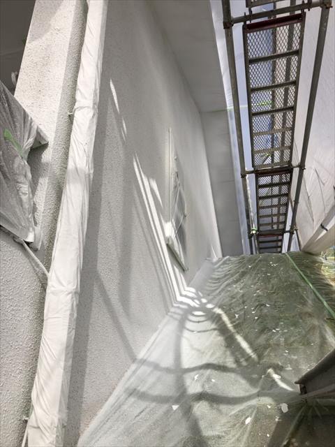 下塗り下屋根