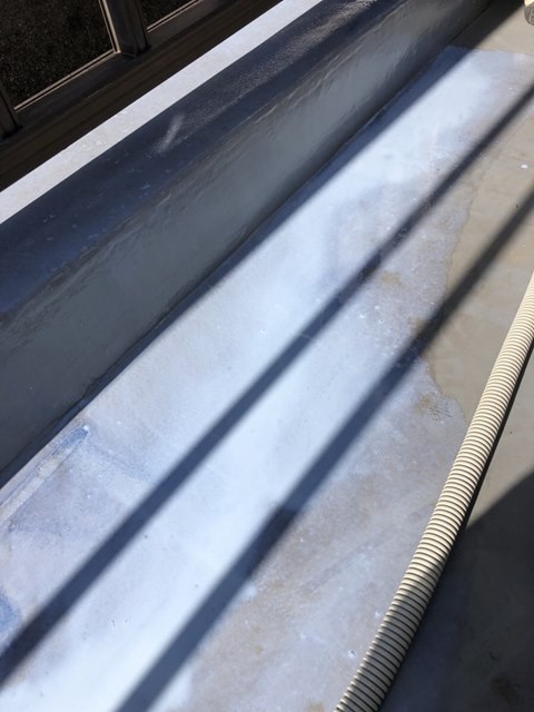 ベランダ防水塗装 プライマー塗布