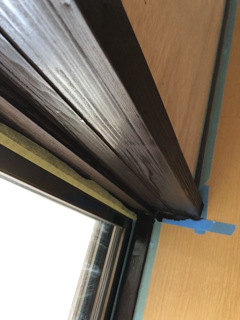 窓枠塗装
