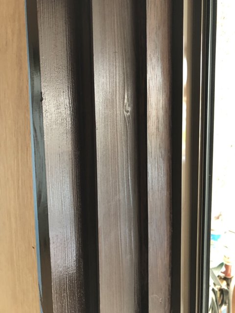 窓枠塗装