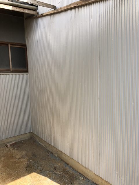 トタン壁塗装