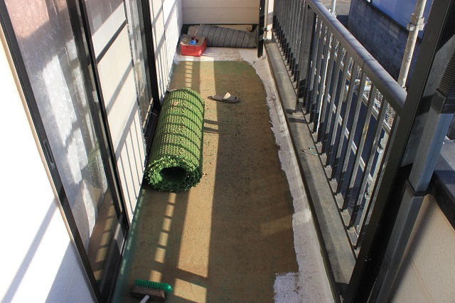 川越市上松原 ベランダ防水 劣化