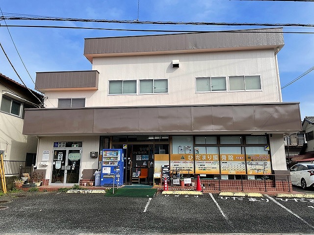 入間市新久にてテナント物件の外壁塗装・折半屋根塗装工事を施工しました！