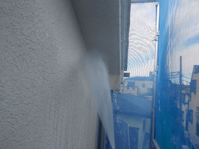 日高市南平沢にて外壁・屋根塗装工事！今日は高圧洗浄！