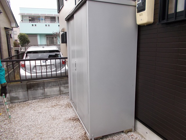 完了した物置