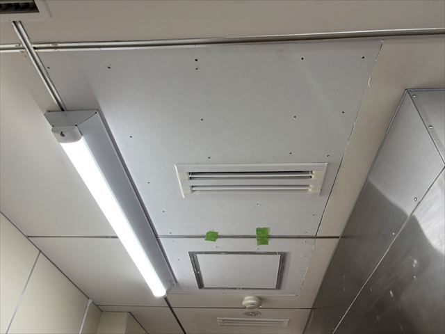 塗装前のケイカル板