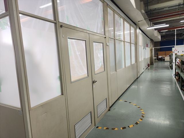 パーテーション塗装前