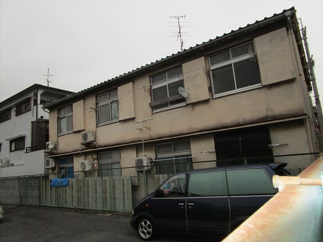 南面塗装前の外壁