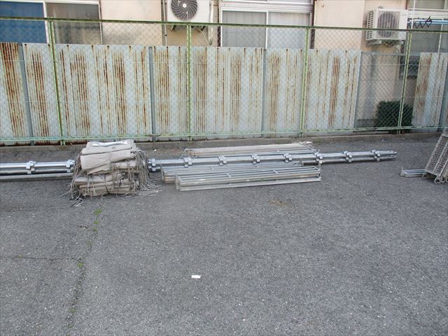 足場材料