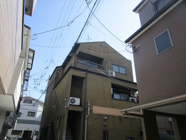 角地に立つ戸建