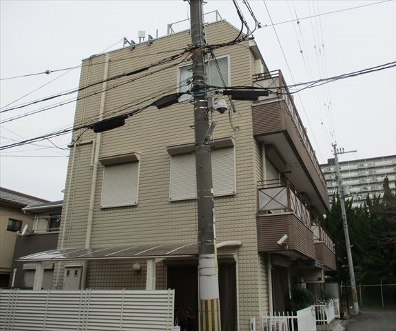 塗装前 妻側写真