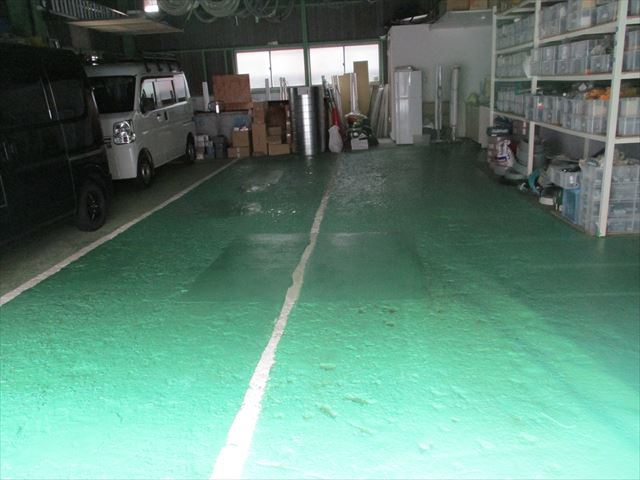 床防塵2度塗り