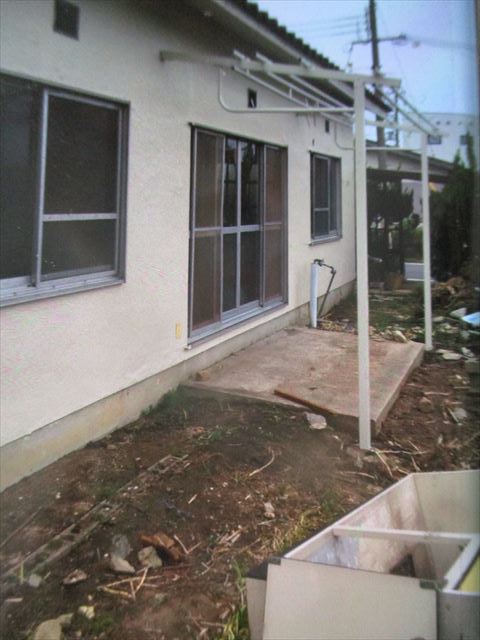 壁と支柱の塗装