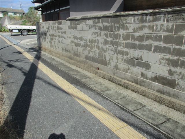 ブロック塀洗浄後
