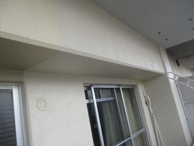 ベランダ壁塗装後