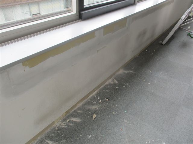 腰壁部分パテ処理