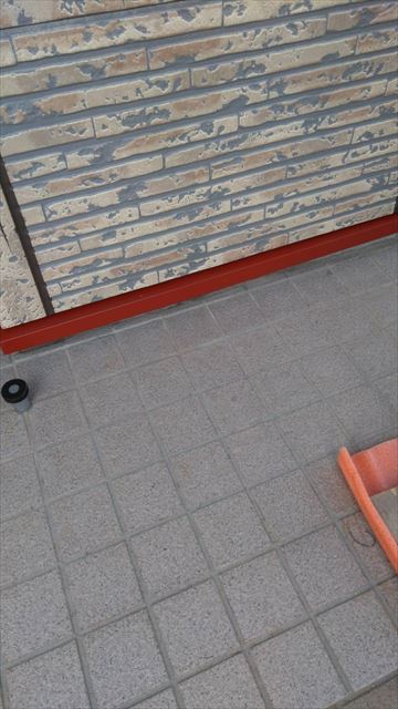 安八町の二階建て住宅で錆止め塗装と養生を行いました