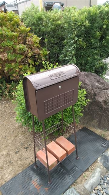 ポスト塗装作業