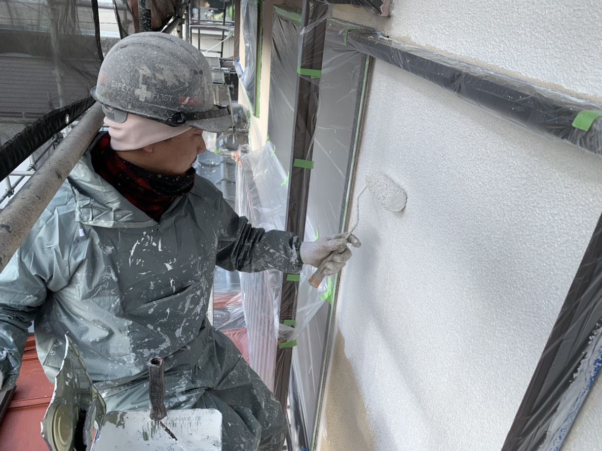大分市　葛木｜T様邸　外壁の下地塗装　鎖骨模様仕上げ。