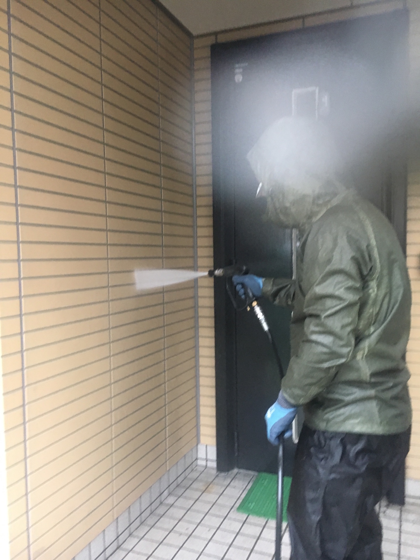 別府市　浜町｜M様邸　屋根外壁の洗浄工事をしました。
