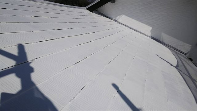 屋根の下塗り2回目塗装
