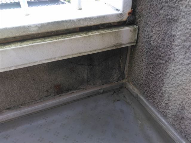 可児郡御嵩町で、雨漏りとベランダ防水の見積もり依頼です。