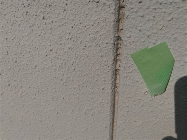 たて目地シーリング材の劣化