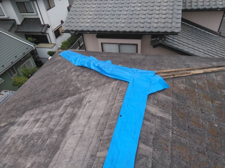 スレート屋根の棟、応急処置
