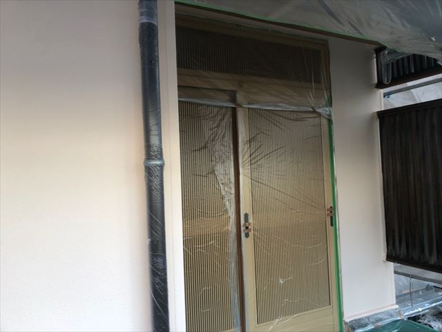 外壁の上塗り塗装、完了です