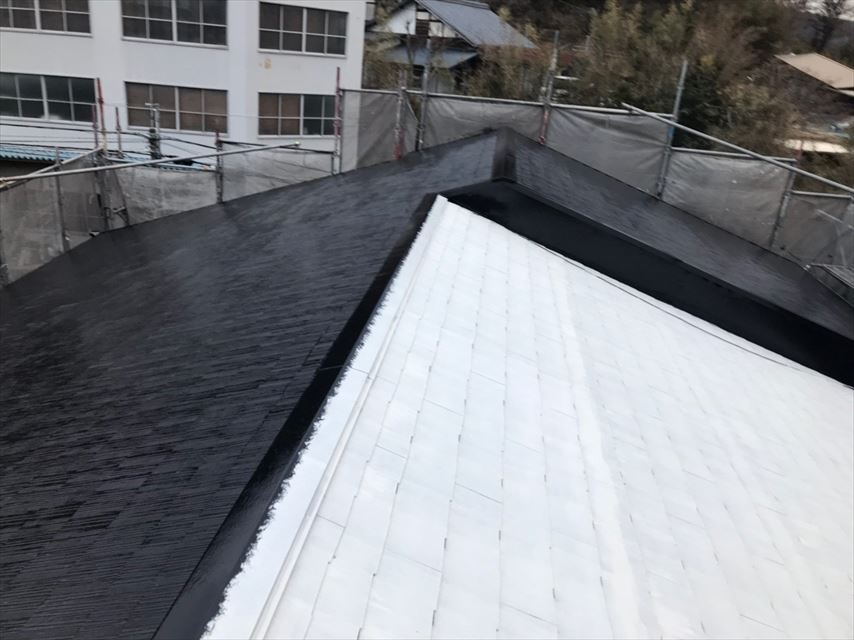 多治見市屋根黒塗り替え