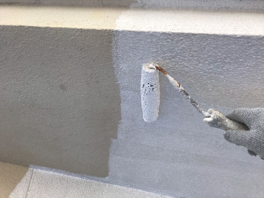 土岐市でエピテックフィーラーＡＥを使い外壁の下塗りをしました