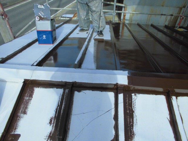 恵那市で鉄板屋根の塗装工事をおこないました