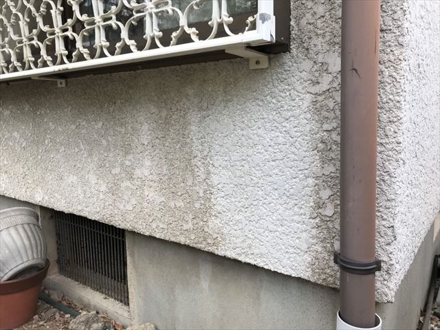 外壁の汚れ、塗膜劣化